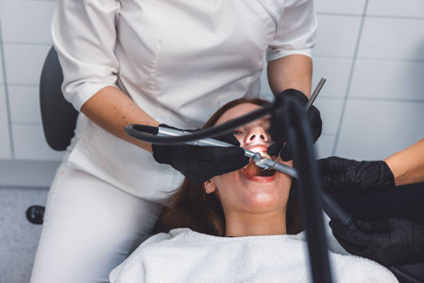 Emergency Gum Pain Relief in CT